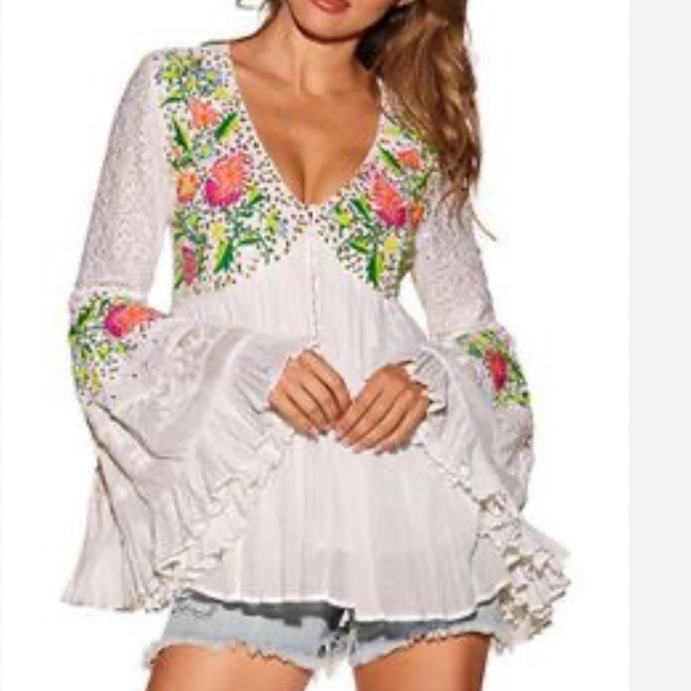 Boston Proper White Embroidered Boho Peasant Blouse